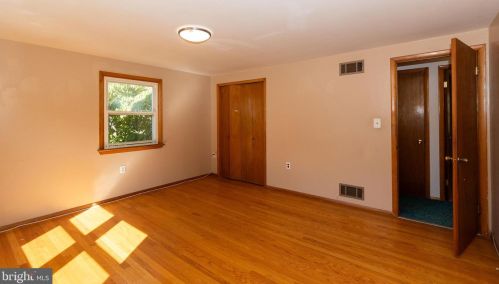 426 Holiday Dr, Aberdeen MD  21001-1813 exterior