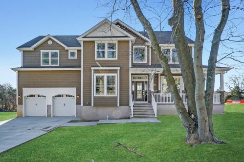 866 Woodbury Dr, Jackson Twp, NJ 08527