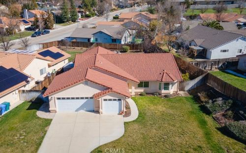 2502 Starling Dr, Lake Nacimiento, CA 93446-4719