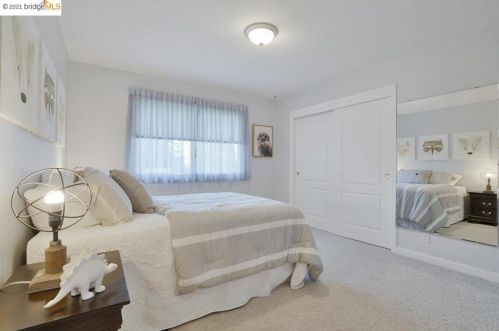 23 Kirkwood Ct, Concord CA  94521-1427 exterior