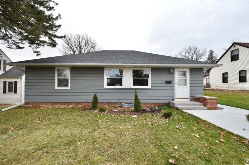 607 Spring St, Bombay, MN 55946-1246