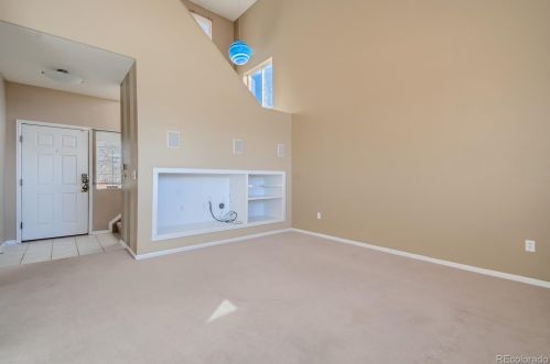 19324 58 Cir, Aurora CO 80019-2095 exterior