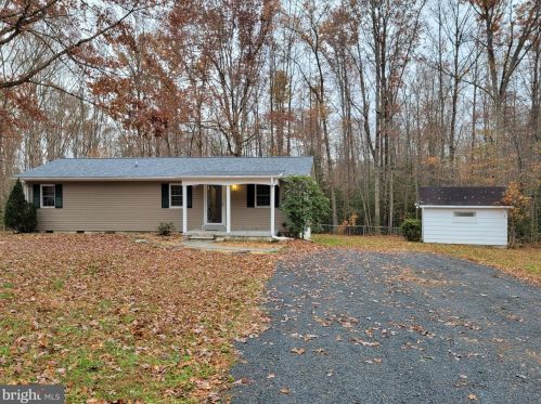 8508 Berkeley Farms Ln, Partlow, VA 22534-9778