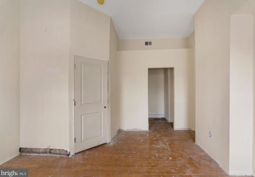 1435 Juniper St, Philadelphia PA 19147-4924 exterior