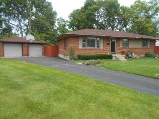 681 Wynwood Ct, Dayton, OH 45431-2861