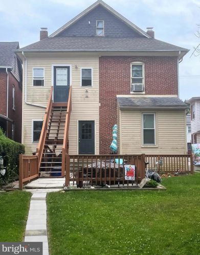 627 Frederick St, Hanover, PA 17331-5007