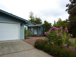 232 Munsel Creek Loop, Florence, OR 97439-9279