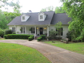 5833 Northern Dancer Dr, Macon, GA 31210-7412