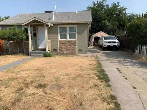 426 Pine St, Modesto, CA 95351-2553