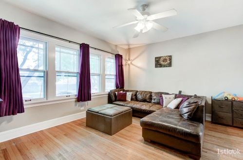 4541 Kedvale Ave, Chicago, IL 60630-4407