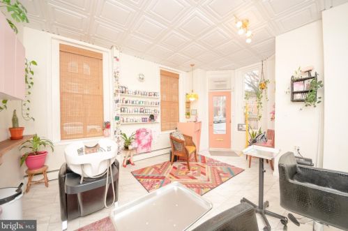 113 Walnut St, Lancaster PA  17602-2451 exterior