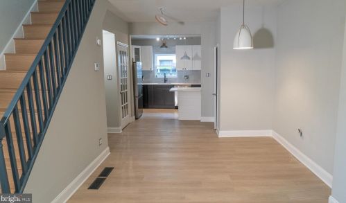 909 Greenwich St, Philadelphia, PA 19147-6336