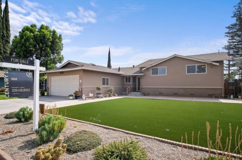 1920 Xavier Ave, Turlock, CA 95382-1849