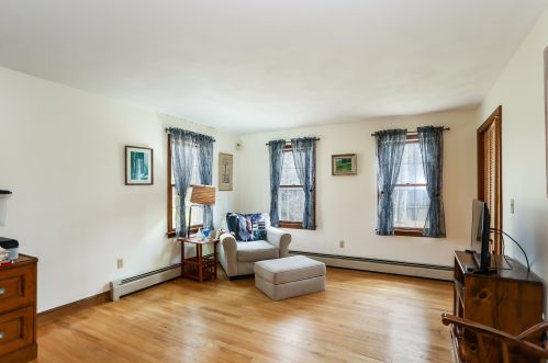 36 East Rd, Plaistow, NH 03865-3116