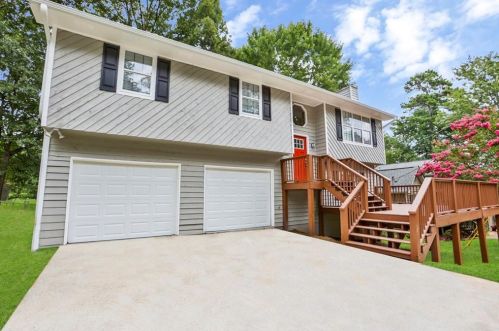724 Pepperwood Ln, Stone Mountain GA  30087-5781 exterior
