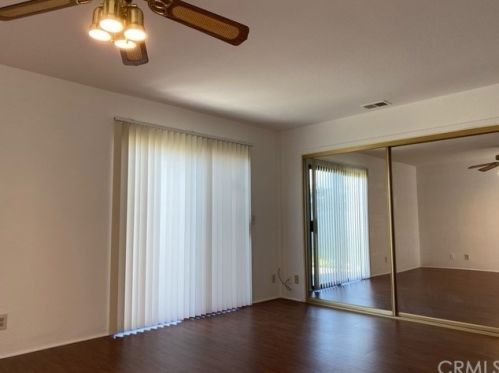 5001 119th Pl, Hawthorne CA 90250-2722 exterior