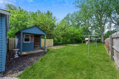 8738 Oakwood Ave, Hammond IN  46321-2732 exterior