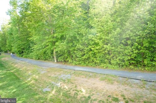 4703 Thistle Hill Dr, Aberdeen MD  21001-2651 exterior