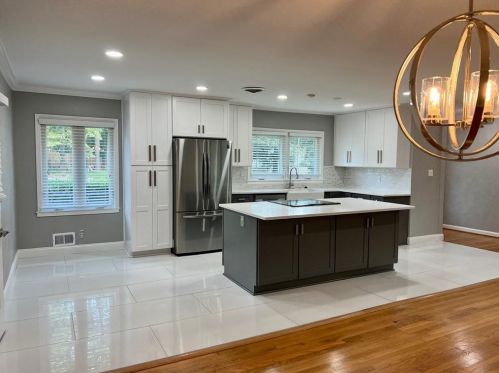 3280 Ferncliff Pl, Atlanta, GA 30324-2517