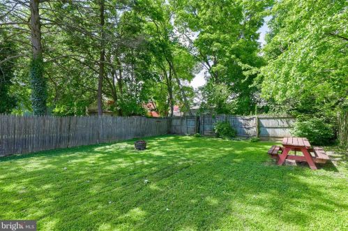 317 Walnut St, Lancaster PA  17602-2451 exterior