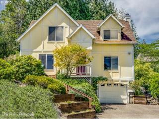 2911 Mcdaniel Rd, Portland, OR 97229-4044