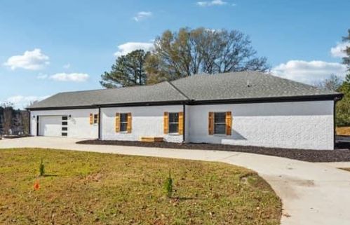 1092 Jimson Cir, Conyers GA  30013-2086 exterior