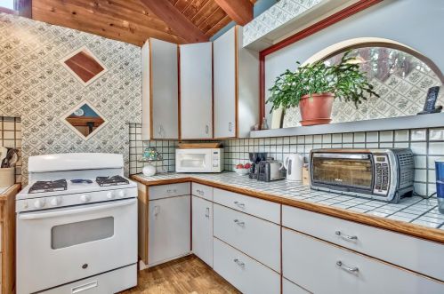 14567 Royal Way, Truckee CA  96161-1140 exterior