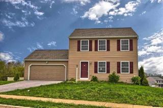 3256 Staunton Ave, York, PA 17315-4059