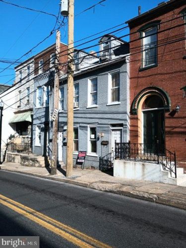 430 Manor St, Lancaster, PA 17603-5214