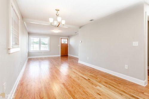 2580 Harris St, Atlanta GA  30344-2624 exterior