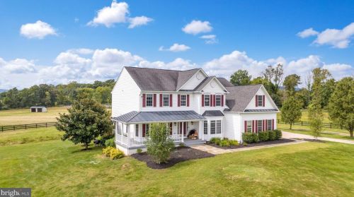 15933 Charter House Ln, Purcellville, VA 20132-2861