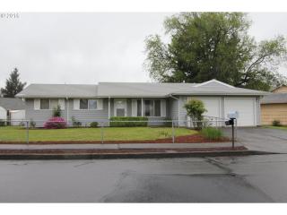 19721 Everett Ln, Portland, OR 97230-8045