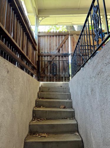 3200 Galapago St, Englewood CO 80110-2323 exterior