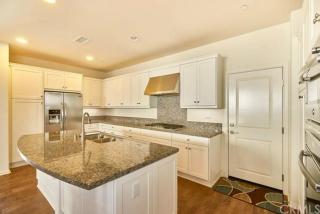 109 Bumblebee, Irvine CA  92618-1150 exterior