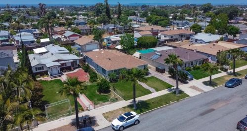 718 Alpine Ave, Chula Vista CA  91910-5909 exterior