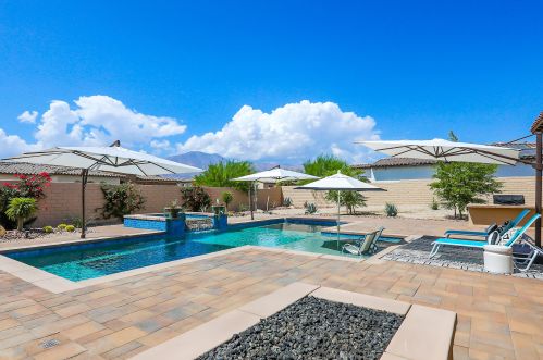 81428 Merv Griffin Way, La Quinta, CA 92253-8084
