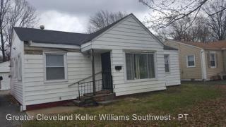 2533 Greenvale Rd, Cleveland OH  44121-1123 exterior