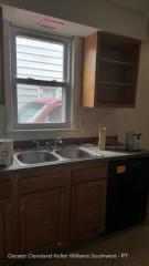 2533 Greenvale Rd, Cleveland OH  44121-1123 exterior