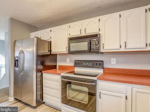 653 Warden Circle Rd, Wardensville WV  26851-8354 exterior