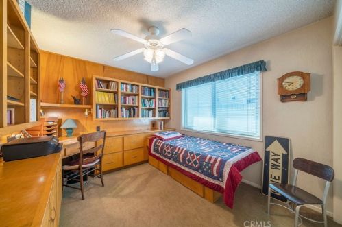 1640 Carnelian St, Anaheim CA  92802-2416 exterior
