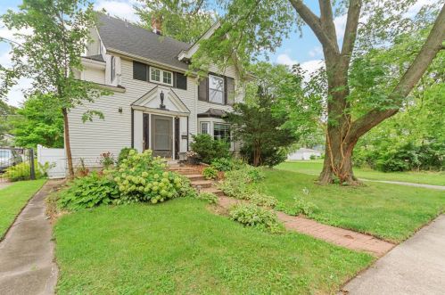 1413 8th Ave, Broadview, IL 60153-1909