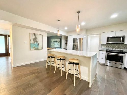 4300 Burney Dr, Austin TX  78731-1208 exterior