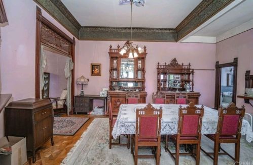 3121 Mulberry St, Riverside CA  92501-2939 exterior