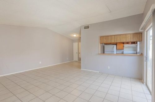 5208 Bogey Ct, Austin, TX 78744-3771