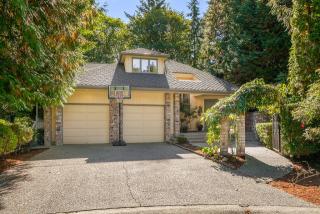 22115 27th Pl, Redmond, WA 98074-6427
