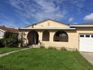 4591 Alhambra Dr, Fremont, CA 94536-5424
