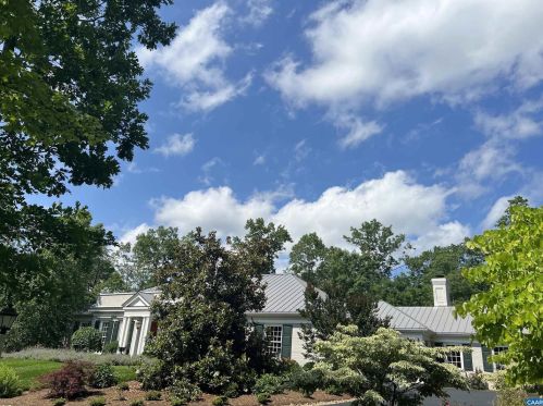 3136 Keswick Ln, Keswick, VA 22947-2707