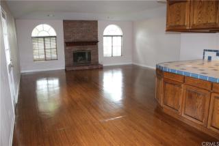 16282 Bradbury Ln, Huntington Beach, CA 92647-3246
