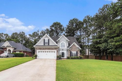 130 Laurel Springs Dr, Mcdonough GA  30253-6058 exterior