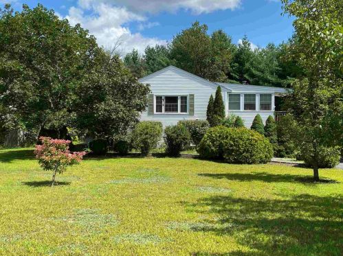 51 Charleston Ave, Londonderry, NH 03053-3547